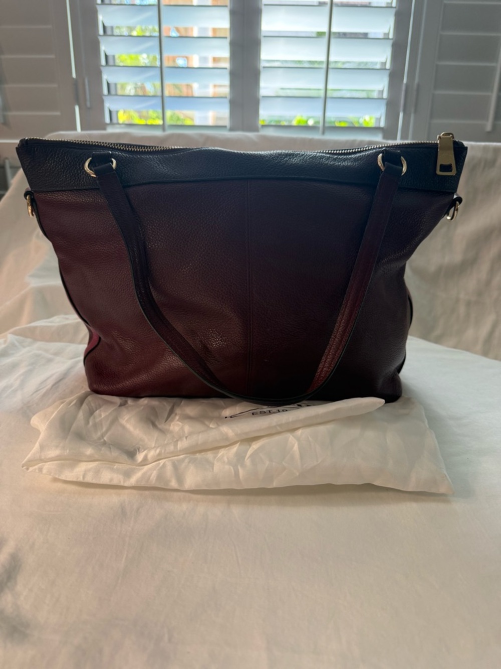Coach Women's Leather Shoulder Tote in Burgundy and Fuchsia - Picture 2 of 4